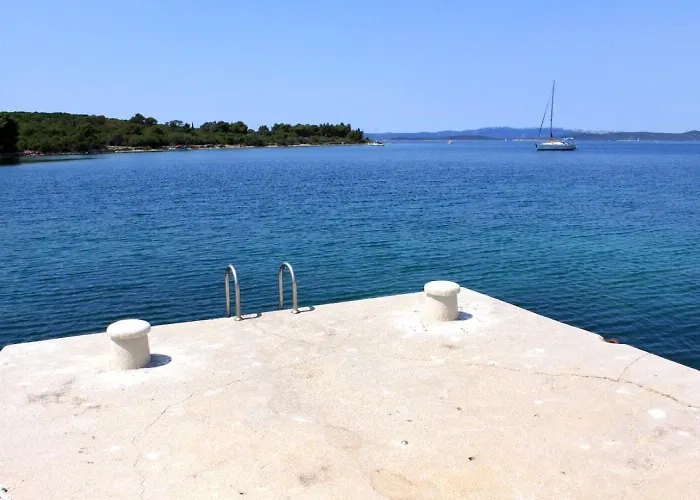 Sea View *